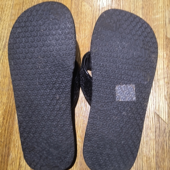 3/$15 Black Glitter Jellypop Flip Flops / Sandals - Picture 4 of 4